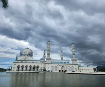 브랜드 가치를 높이는 파우치·용기 작업