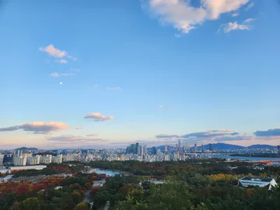 실무에서 검증된 피드·릴스 운영 노하우를 담았습니다